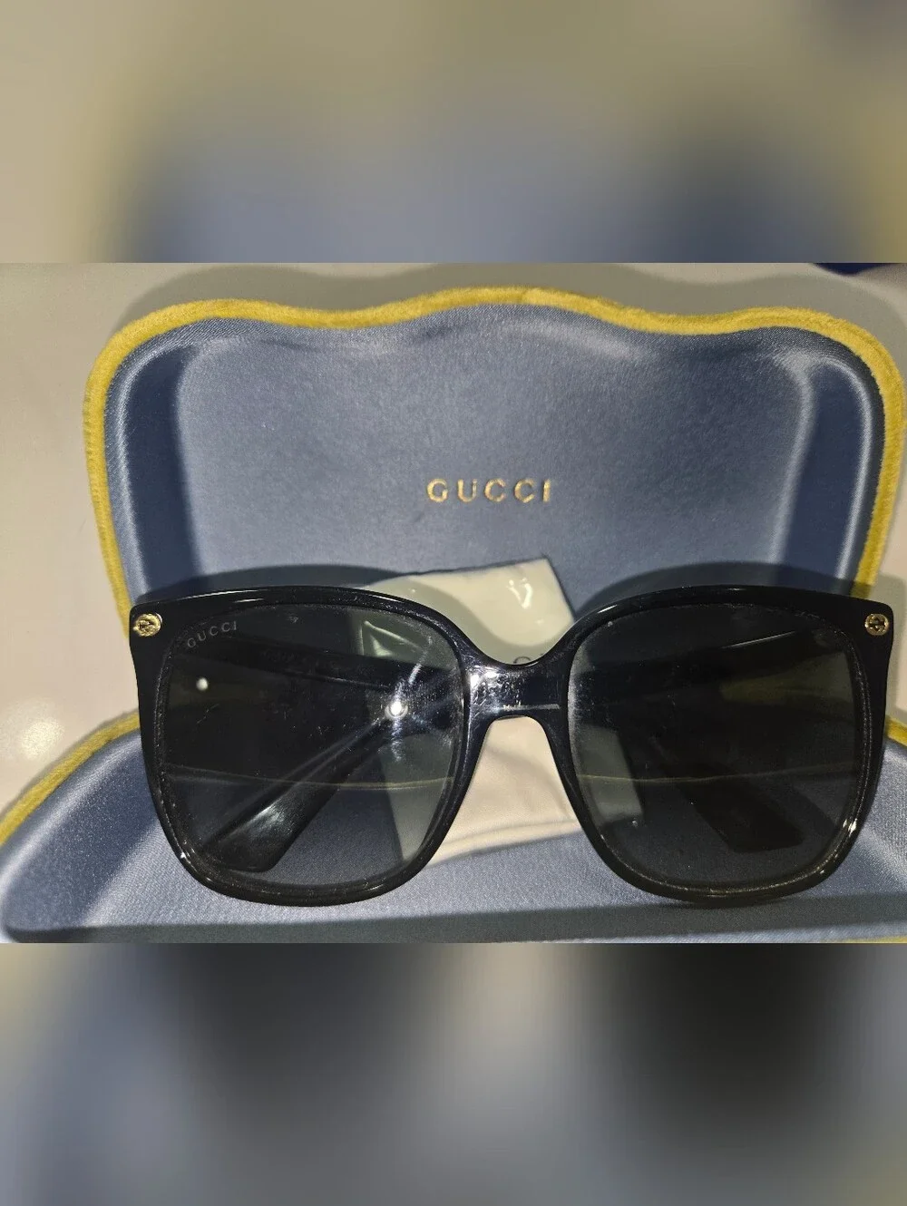 Gucci Black Oversized Cat-Eye Sunglasses